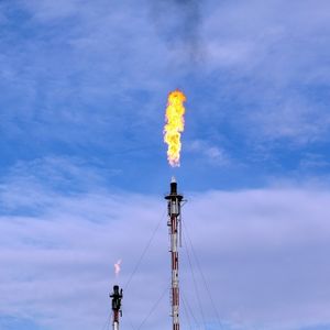 LNG AND LPG
LNG AND LPG